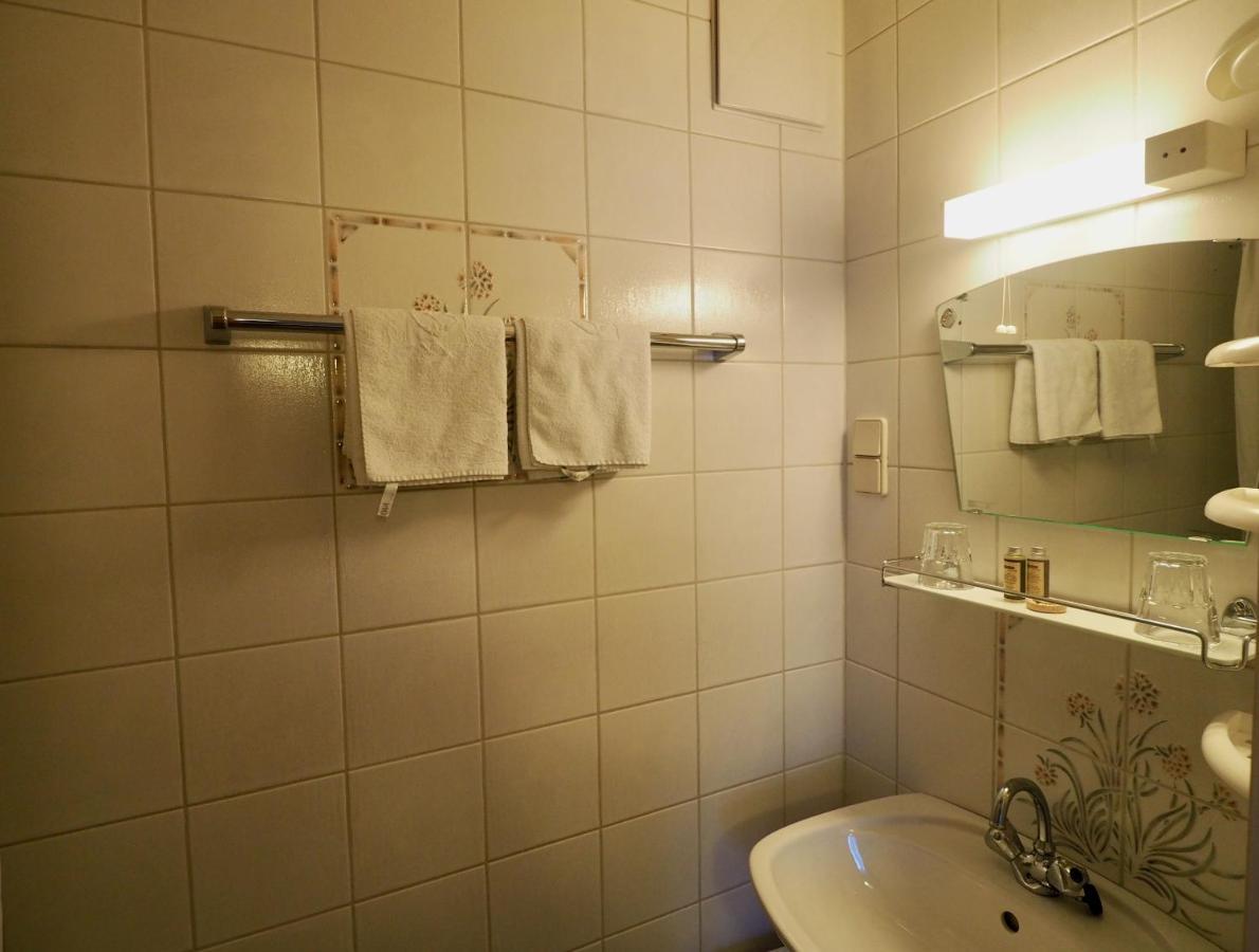 Gasthof Zum Gruenen Specht Oberzeiring Dış mekan fotoğraf